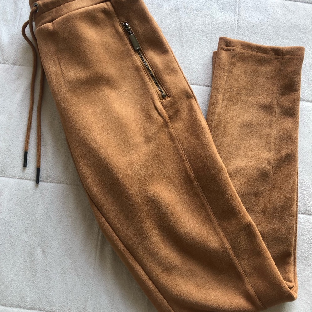 Mariloup Wolfe faux suede size XS/S